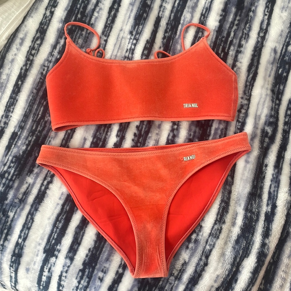 Triangl Bikini Set